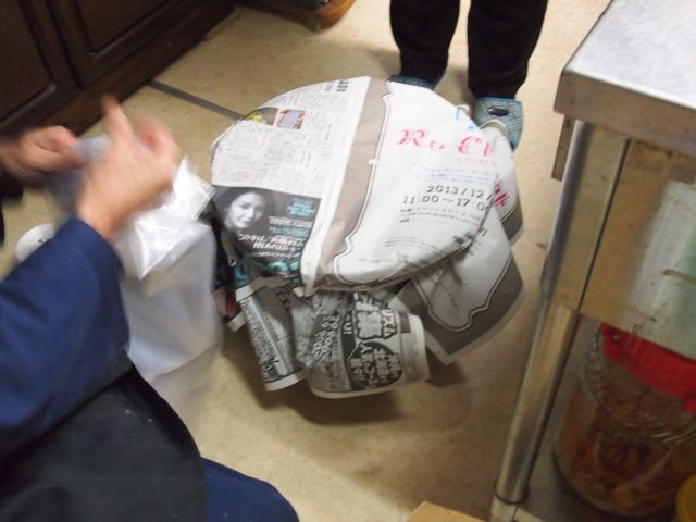 新聞紙で蓋を